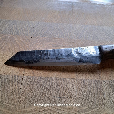 Küchenmesser aus Panzerhaubitze 2000 Küchenmesser aus Panzerhaubitze 2000