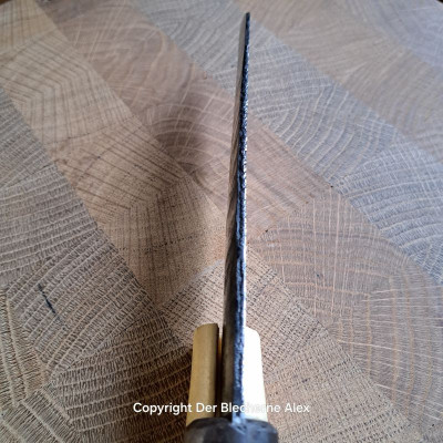 Küchenmesser aus Panzerhaubitze 2000 Küchenmesser aus Panzerhaubitze 2000