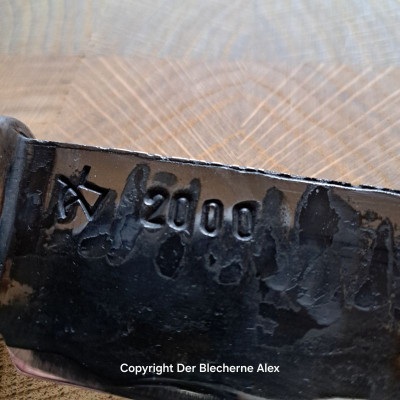 Küchenmesser aus Panzerhaubitze 2000 Küchenmesser aus Panzerhaubitze 2000