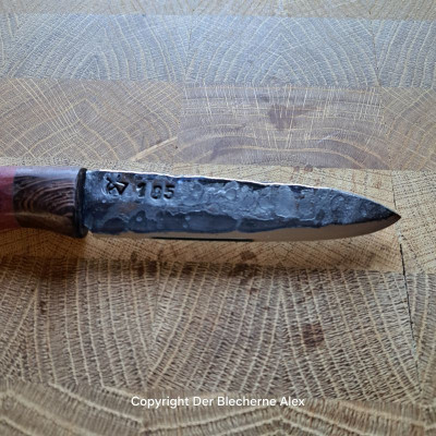 Outdoormesser mit Klinge aus einer 105er Haubitze des 1WK