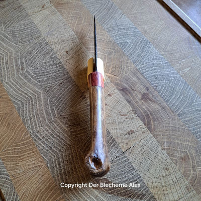 Outdoormesser Eiszeitpferdeknochen mit Klinge aus einer 105er Haubitze des 1WK