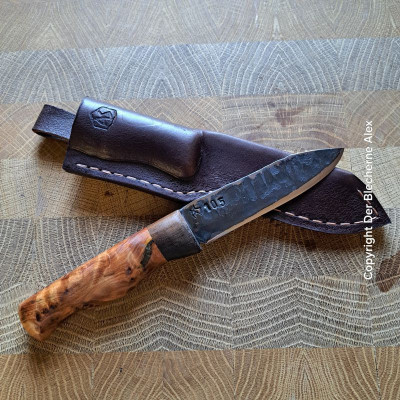 Outdoormesser mit Klinge aus einer 105er Haubitze des 1WK