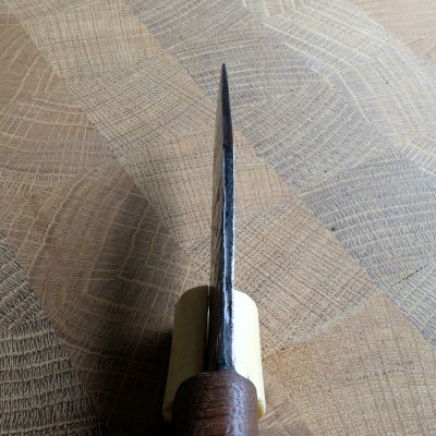 Outdoormesser mit Klinge aus einer 105er Haubitze des 1WK Outdoormesser mit Klinge aus einer 105er Haubitze des 1WK