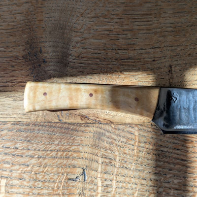 Küchenmesser aus Kohlenstoffstahl 1.2003 mit Riegelahorn