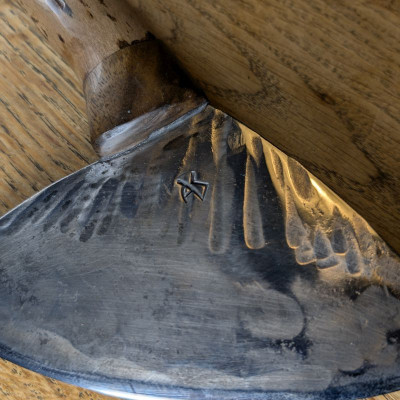 Magisches Dreieck mit Riesenhirschgriff