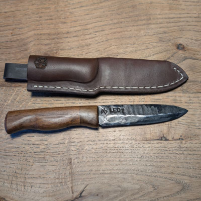 Outdoormesser mit Klinge aus dem Geschützrohr des Leopard 2 der BW