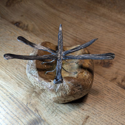 Die Libelle auf dem Eiszeit- Mammut