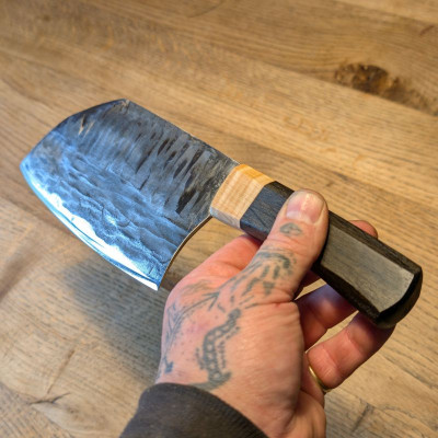 Küchenmesser/ Küchenbeil/ Grillbeil mit stabilisierter Flusseiche