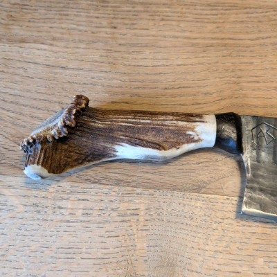 Küchenmesser/ Küchenbeil/ Grillbeil mit Rothirschgeweih