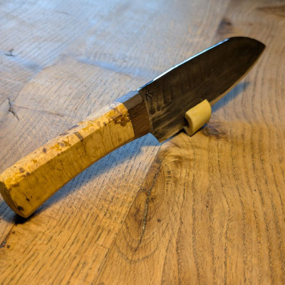 Küchenmesser Wolframstahl mit stabilisierter Robinien Knolle