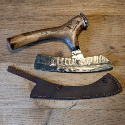 Brachiales Grill oder Pizzamesser 8er Flak und Riesenhirsch