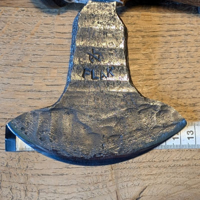 Sehr rustikales Grillmesser Pizzamesser oder Wiegemesser 2cm Flak und Rothirsch