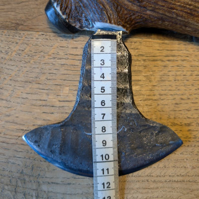Sehr rustikales Grillmesser Pizzamesser oder Wiegemesser 2cm Flak und Rothirsch