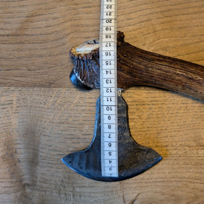 Sehr rustikales Grillmesser Pizzamesser oder Wiegemesser 2cm Flak und Rothirsch