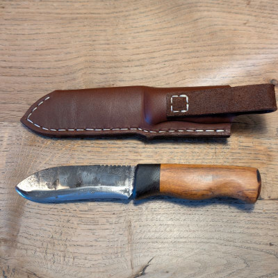 Outdoormesser/ Allzweckmesser mit Klinge aus Kopfpanzerung der Focke Wulf 190 dem Würger