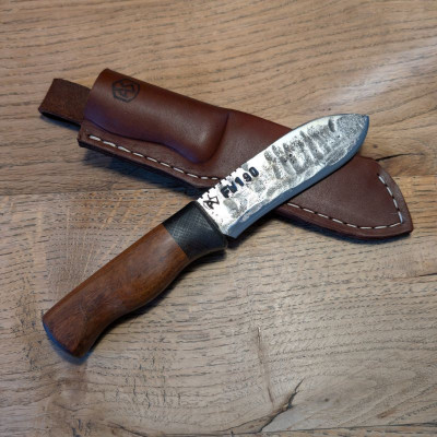 Outdoormesser/ Allzweckmesser mit Klinge aus Kopfpanzerung der Focke Wulf 190 dem Würger