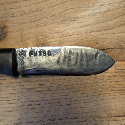 Outdoormesser/ Allzweckmesser mit Klinge aus Kopfpanzerung der Focke Wulf 190 dem Würger