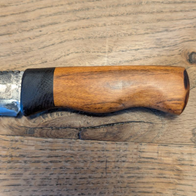 Outdoormesser/ Allzweckmesser mit Klinge aus Kopfpanzerung der Focke Wulf 190 dem Würger