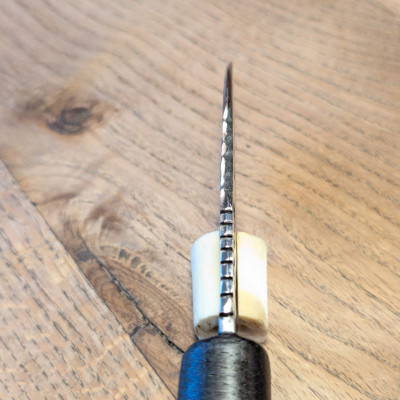 Outdoormesser/ Allzweckmesser mit Klinge aus Kopfpanzerung der Focke Wulf 190 dem Würger