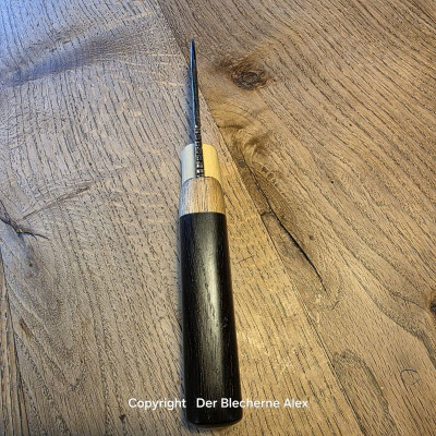 Outdoormesser/ Allzweckmesser mit Klinge aus der Kampfwagenkanone 43 Königstiger mit Mooreiche & Robinie
