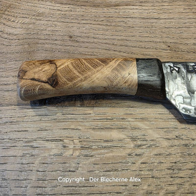 Küchenmesser/ Grillmesser aus Leopard 2 und Maser-Robinie