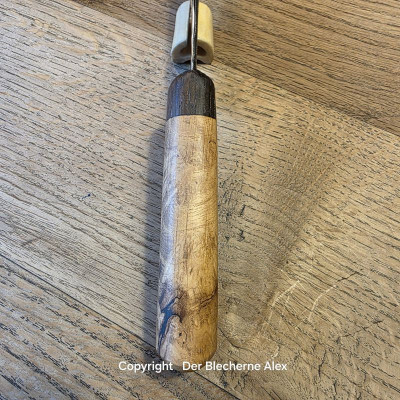 Küchenmesser/ Grillmesser aus Leopard 2 und Maser-Robinie