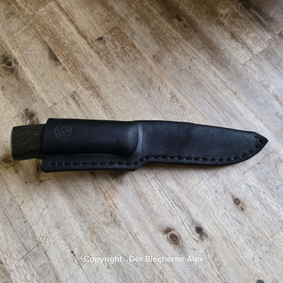 Outdoormesser mit Klinge aus einer alten Hufraspel