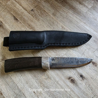 Outdoormesser mit Klinge aus einer alten Hufraspel