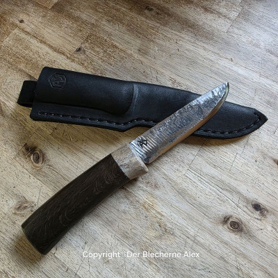 Outdoormesser mit Klinge aus einer alten Hufraspel