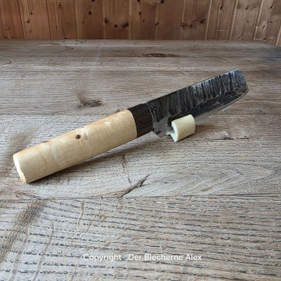 Küchenmesser handgeschmiedet aus C100 Stahl mit Maserbirke