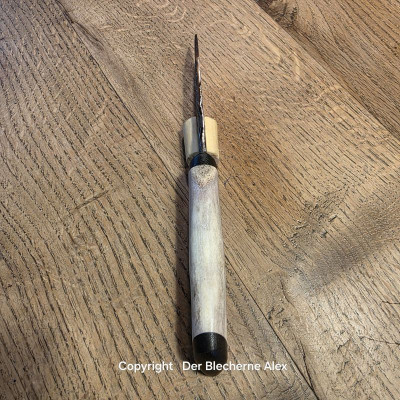Outdoormesser/Allzweckmesser MG34 des 2WK mit Rothirsch