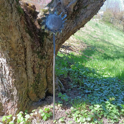 Geschmiedete Sonnenblume zum stecken unbehandelt