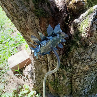 Geschmiedete Sonnenblume zum stecken unbehandelt